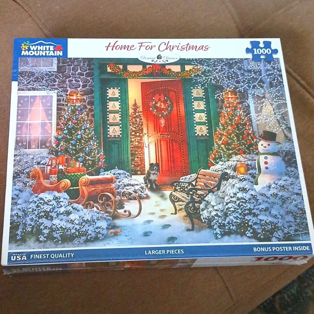 White Mountain Puzzle Christmas